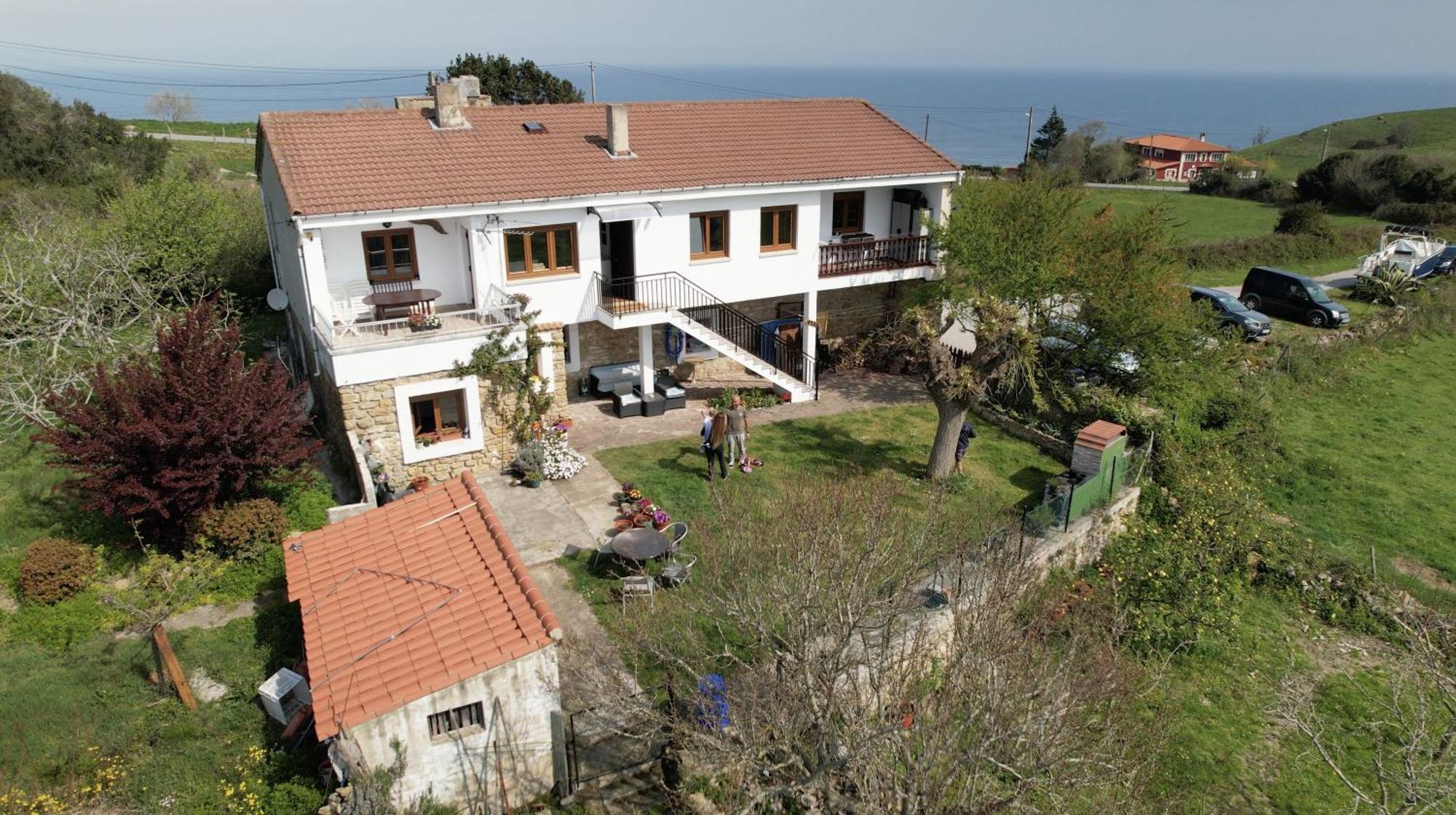 Bed and Breakfast Surf House Sanvi San Vicente De La Barquera Zewnętrze zdjęcie